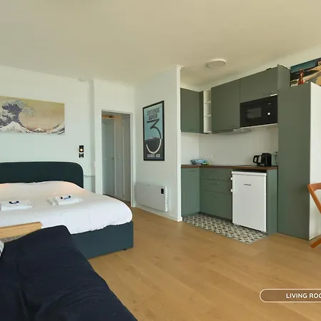 Le Calypso - Escapade A 2 Face A La - Balcon - Acces Direct - Piscine Commune Saisonniere Apartment